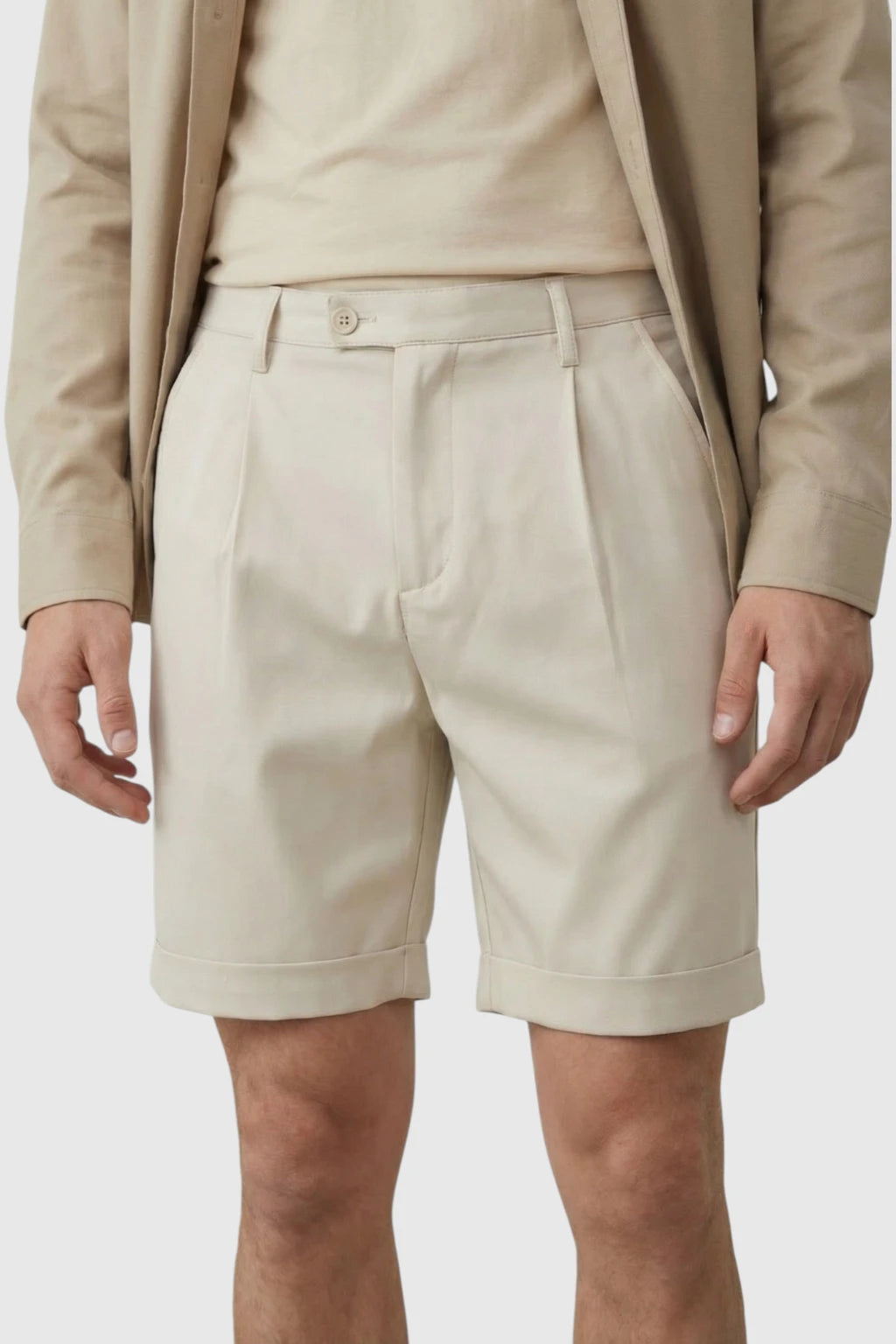 Herreshorts med læg og lommer – offwhite og alsidige