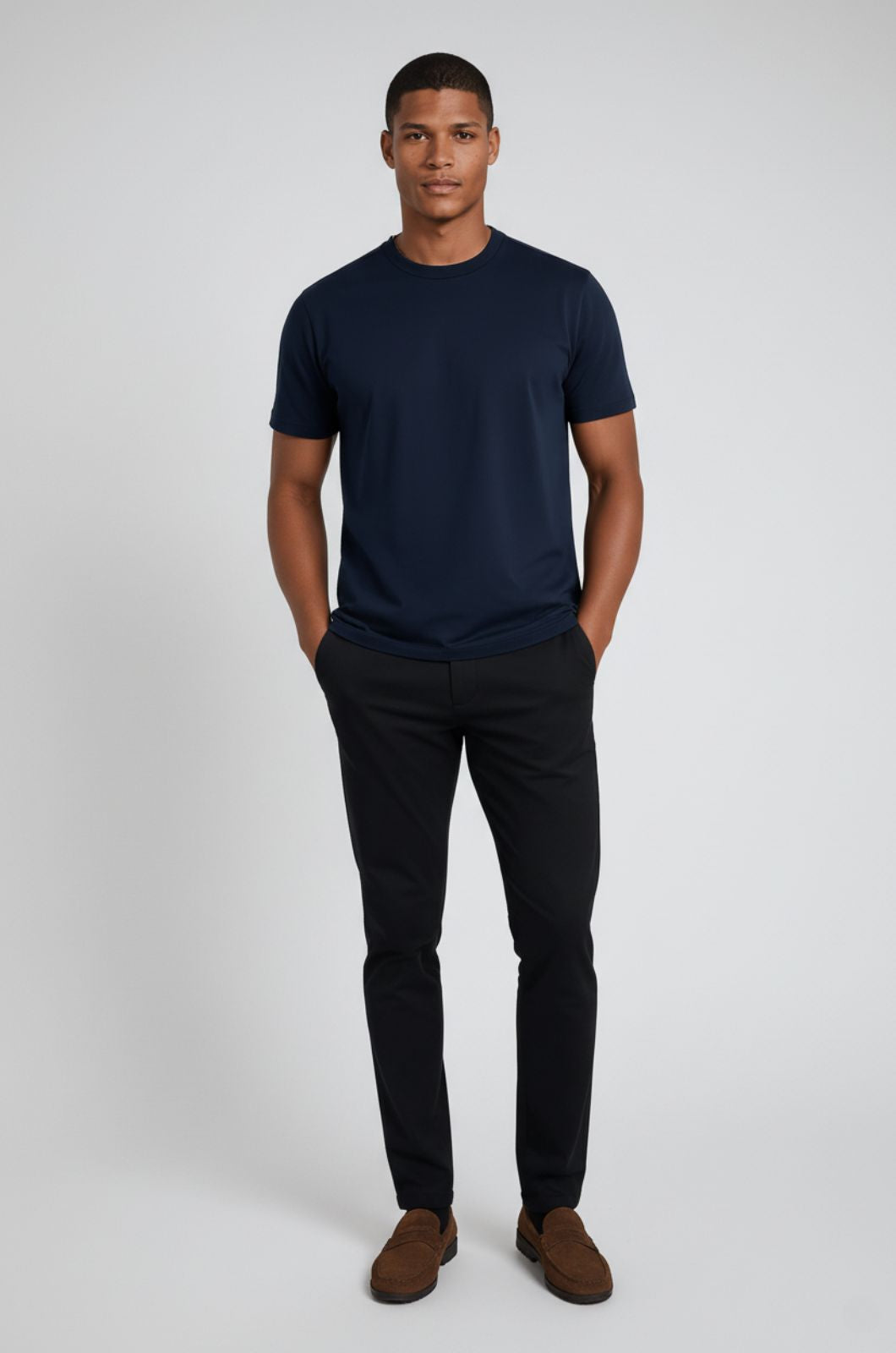 Herre Slim-Fit T-Shirt i Marineblå - - Herre T-shirts - Valmont Wear