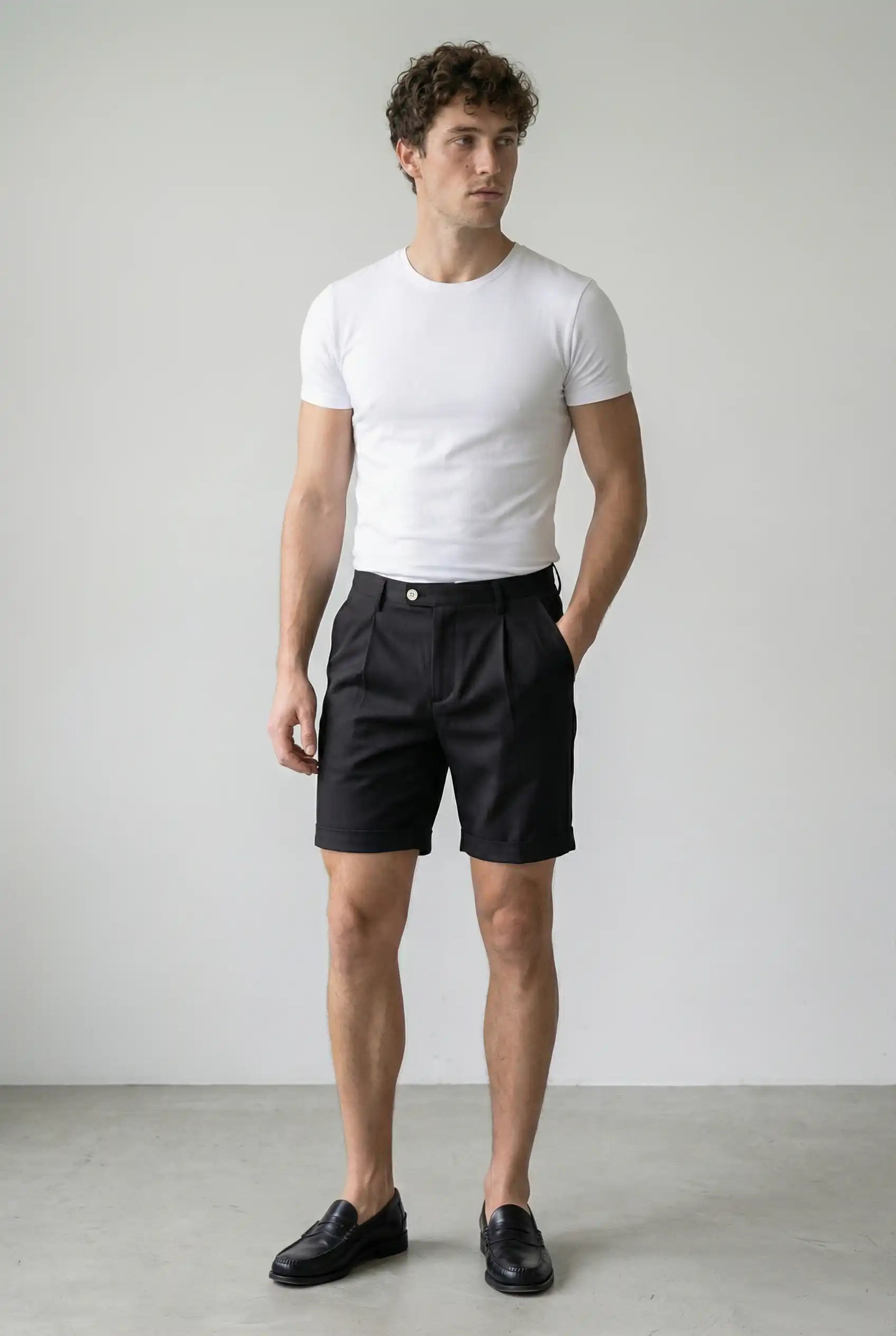 Herreshorts med læg og lommer – sort og alsidige