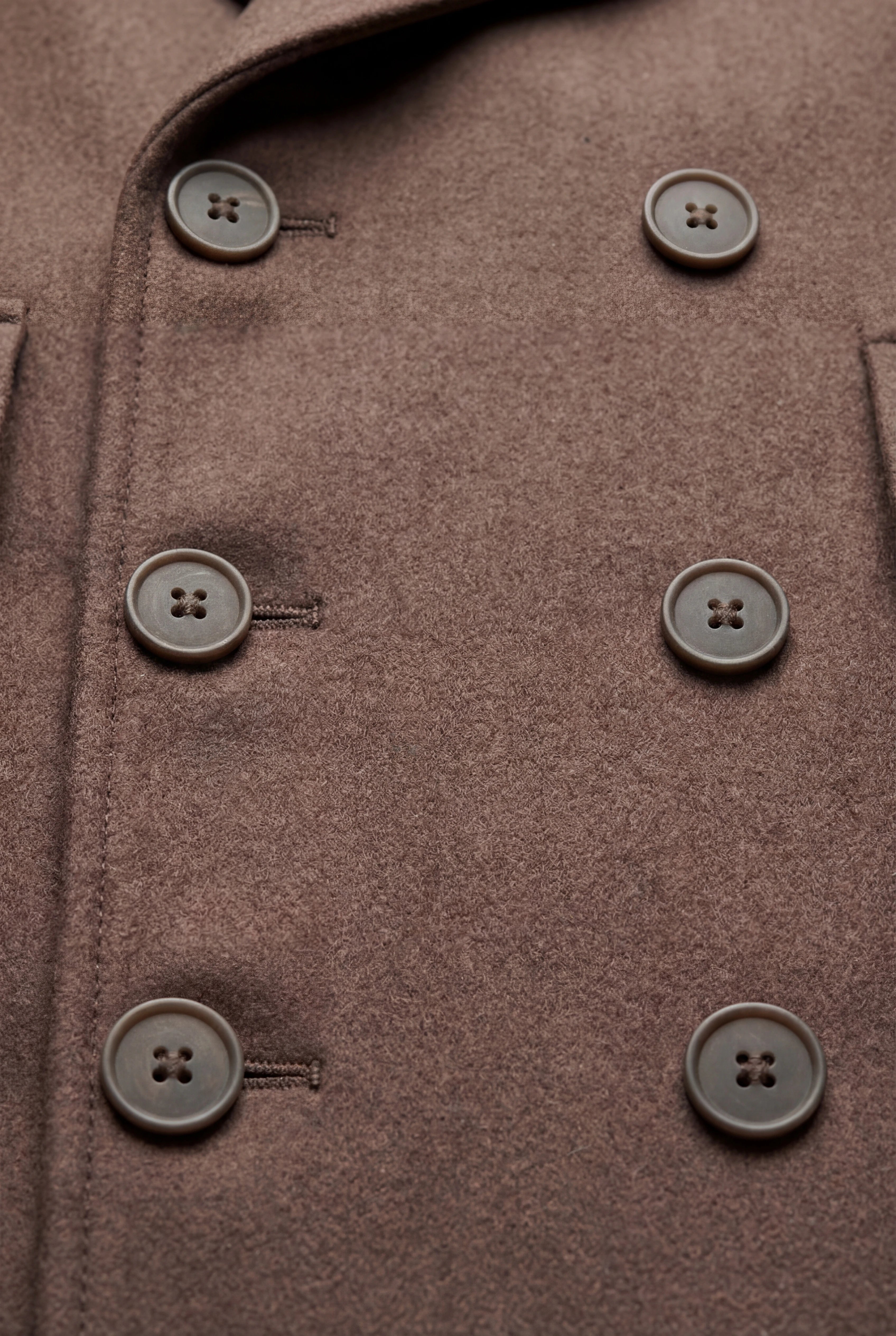Herre dobbeltbrystet ulden frakke i brun, knælængde