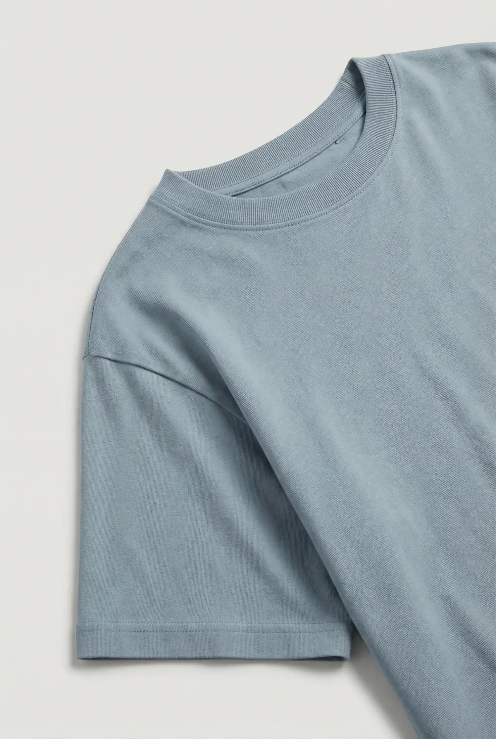 Herre T-shirt i Bomuld – Åndbar Kortærmet Rund Hals – Tågeblå