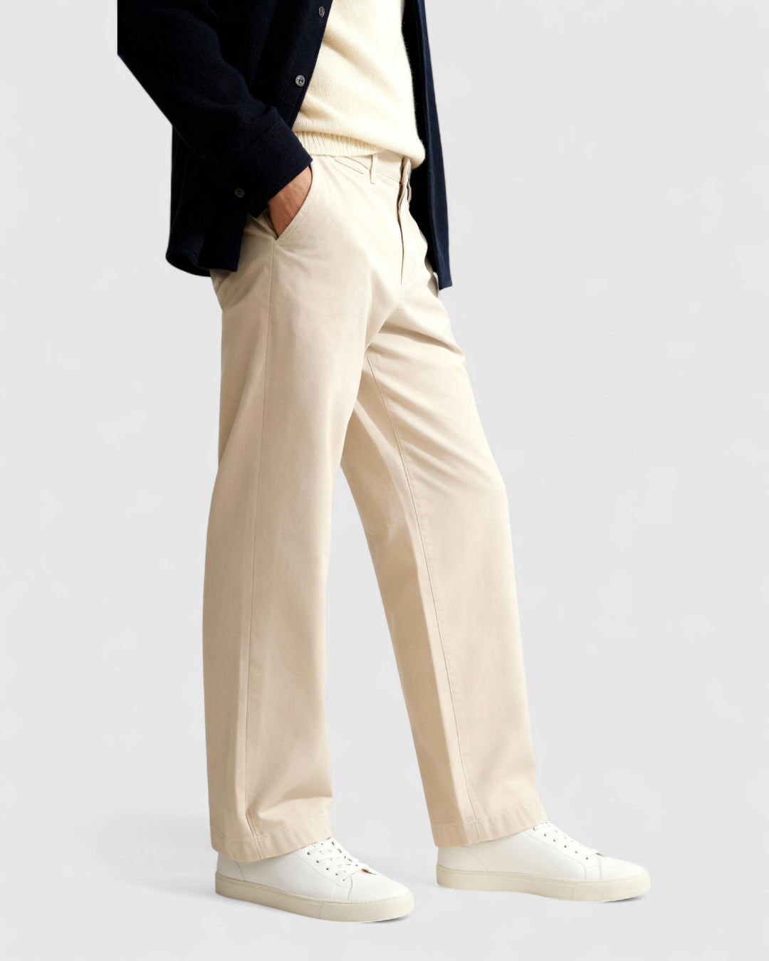 Herre Chinos i Sandy Beige – Løs Pasform - - Chinos - Valmont Wear