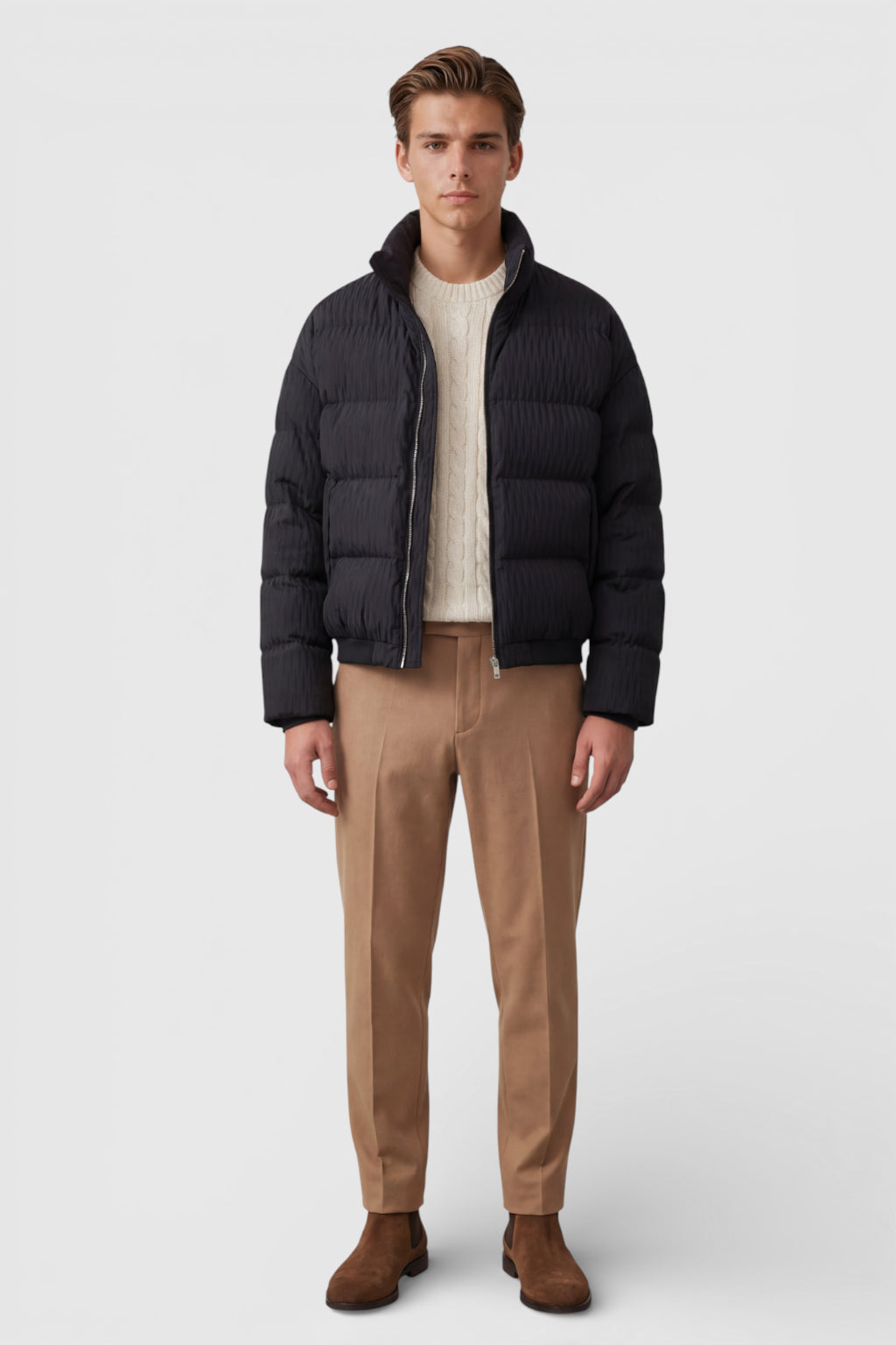 Kort quiltet pufferjakke med ståkrave – sort