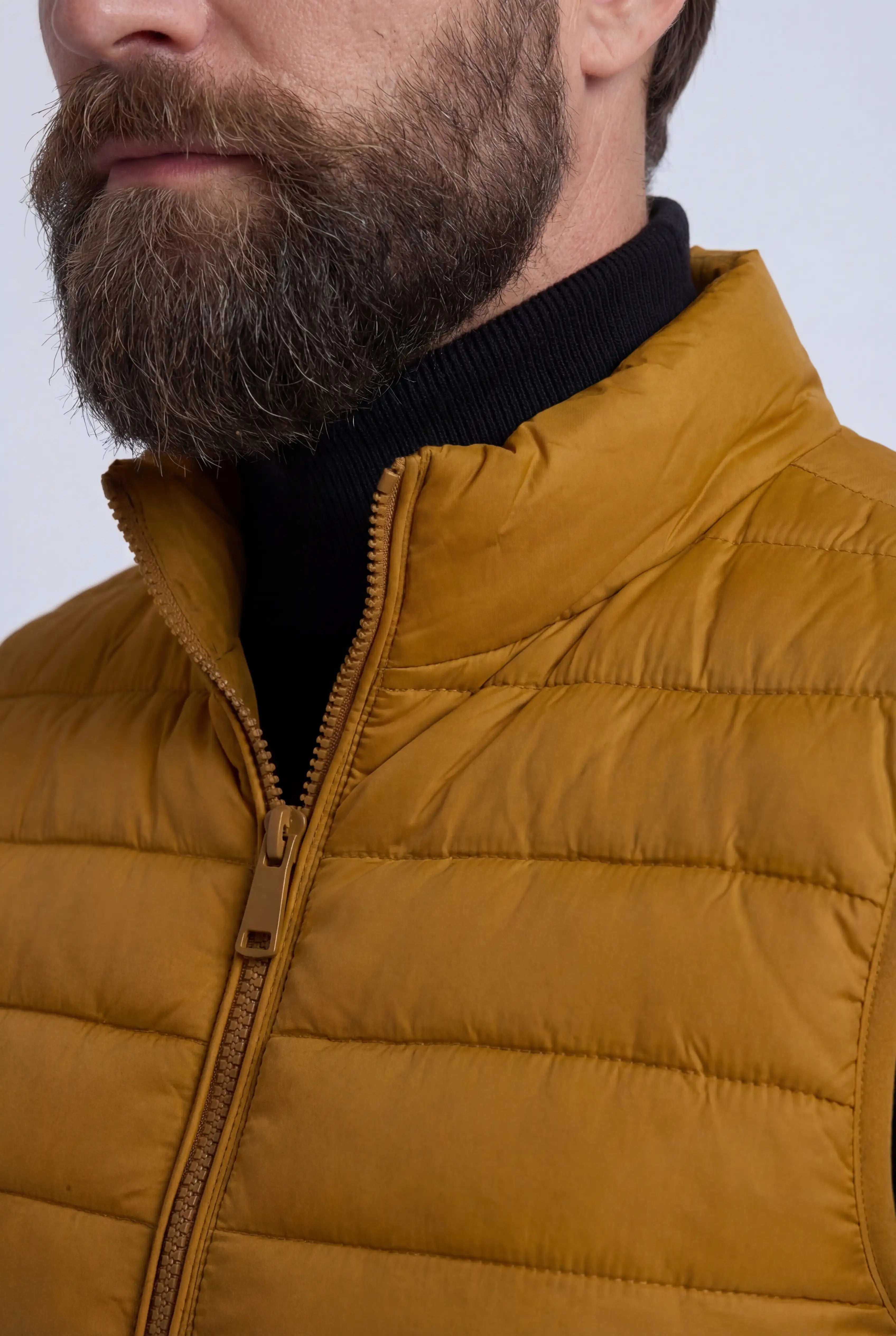 Premium Herre Gurkemeje Puffervest