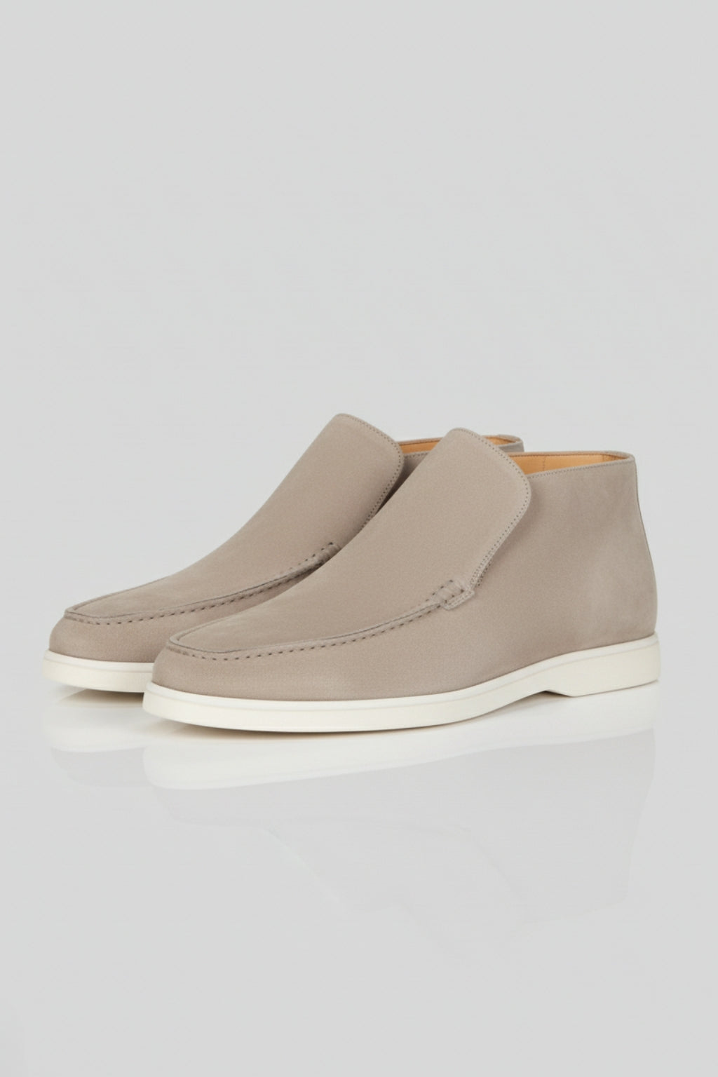 Herre Ruskinds Loafer Støvler – Slip-On Chukka Stil, Flad Hæl – Greige - Greige - Boots - Valmont Wear