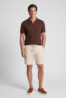 Komplet Sommer Sæt Mænd - Strikket Polo, Hør Shorts & Suede Loafers - Chokoladebrun & Cremehvid - 44 - Sommer Sæt - Valmont Wear