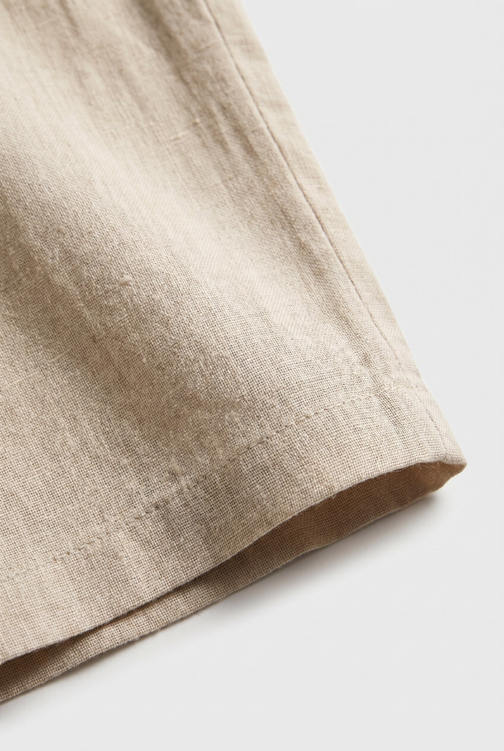Valmont Wear stenfarvet hør bukser fabric macro image 6