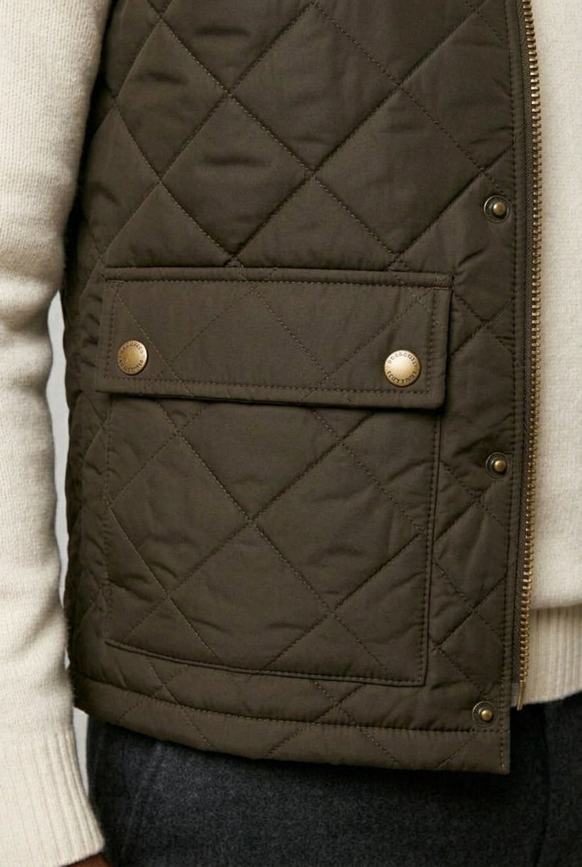 Valmont Wear armygrøn quiltet vest close-up image 6