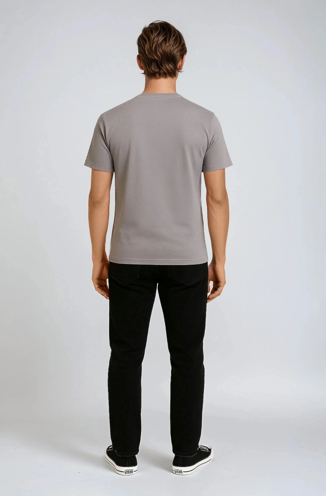 Herre T-shirt i Bomuld – Åndbar Kortærmet Rund Hals – Jerngrå - - Herre T-shirts - Valmont Wear