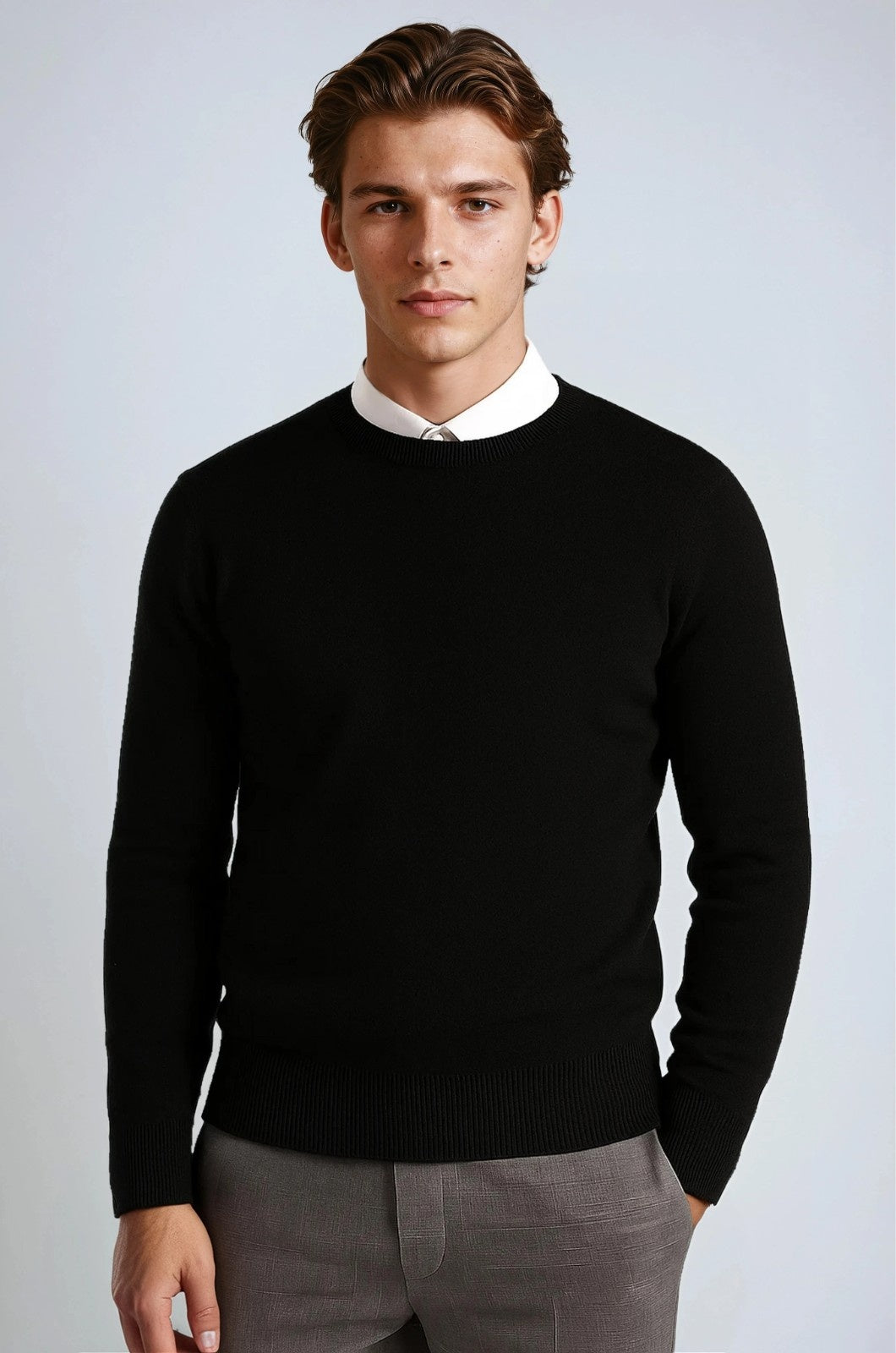 Herre Klassisk Crew Neck Pullover Sweater – Ensfarvet, Ribdetaljer, Casual Fit – Sort - Sort - Sweatre - Valmont Wear