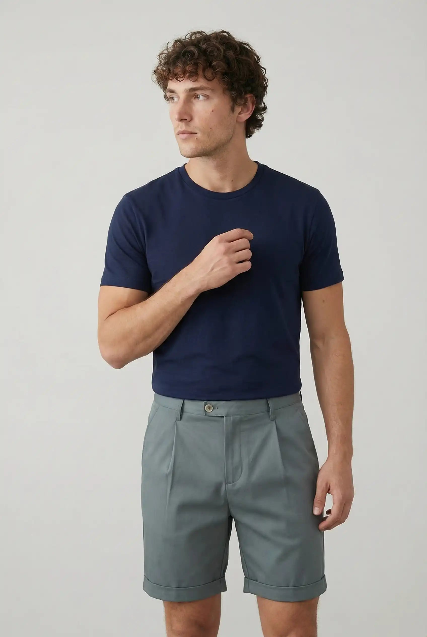 Herreshorts med læg og lommer – skifergrå og alsidige