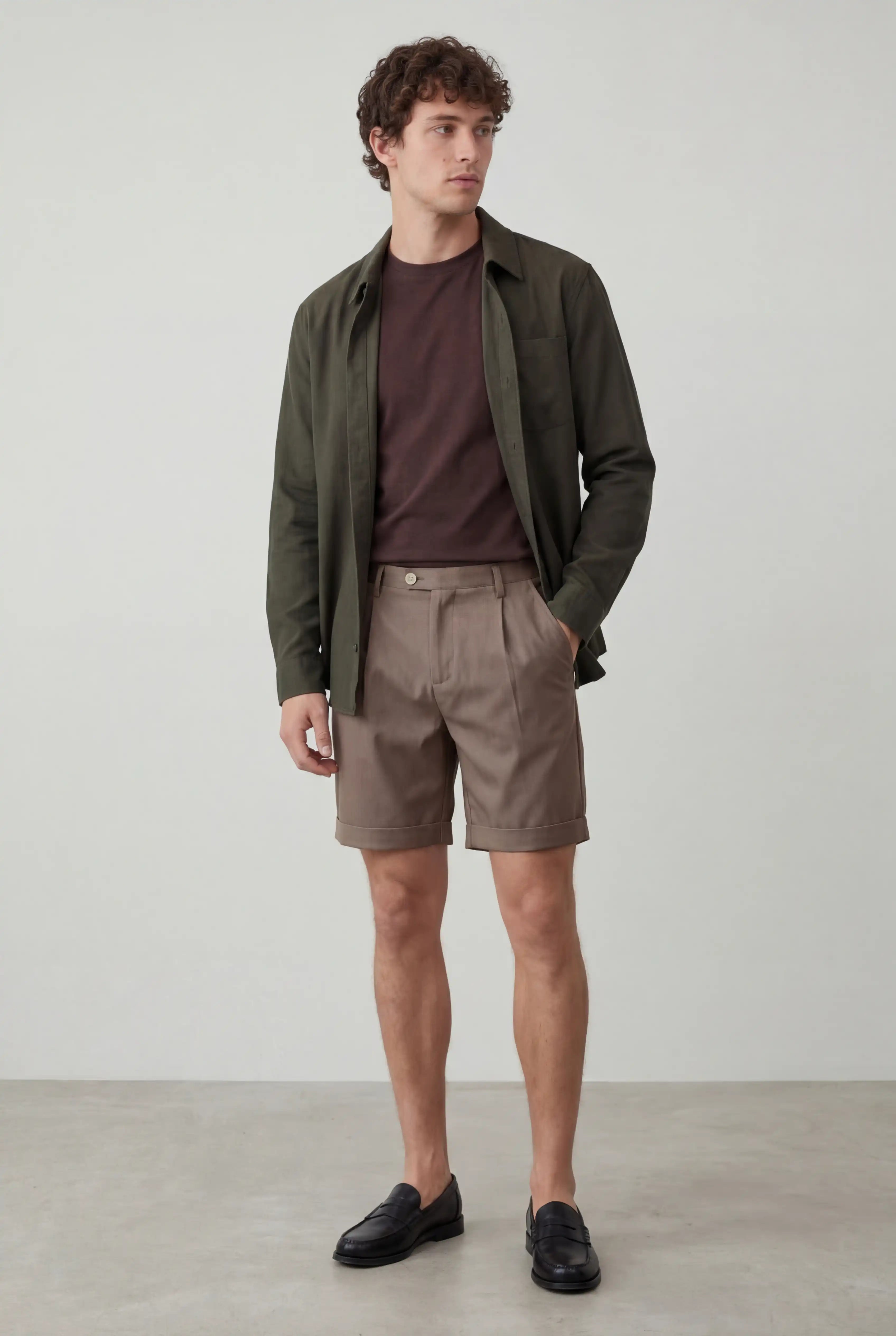 Herreshorts med læg og lommer – Taupe og alsidige