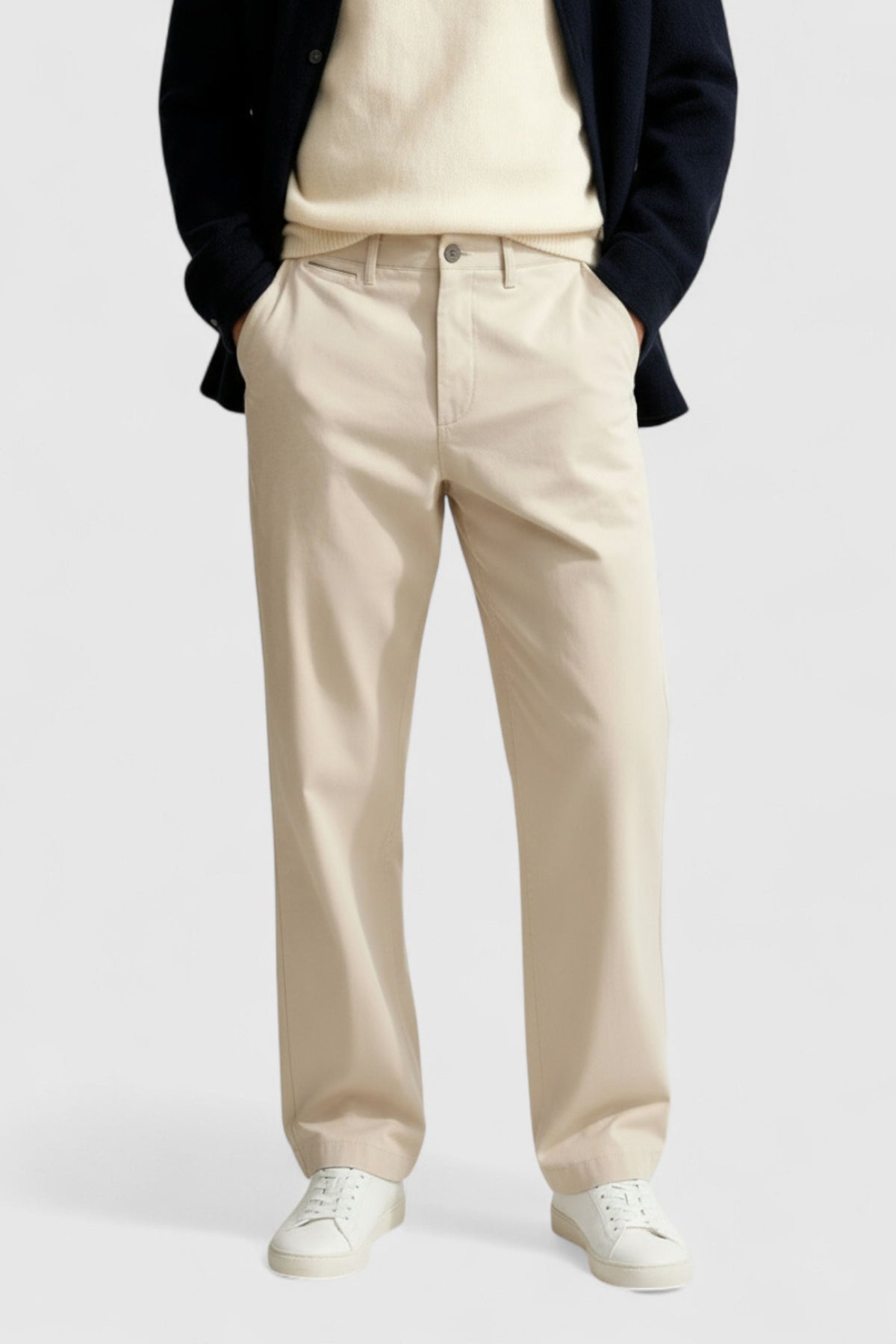 Herre Chinos i Sandy Beige - Løs Pasform - Sand - Chinos - Valmont Wear