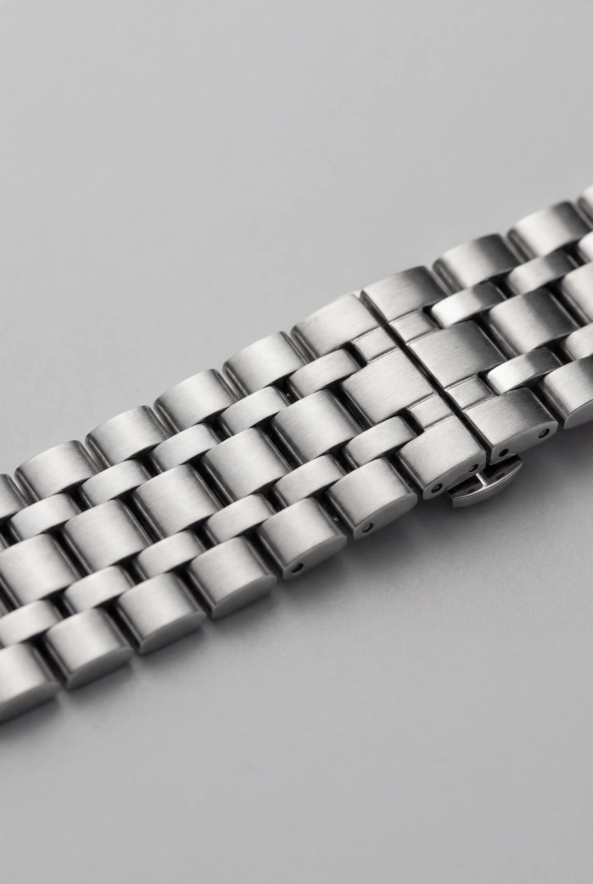 Herreur i Rustfrit Stål - Quartz Ur - Sort Tekstureret Skive med Dato - Ur - Valmont Wear
