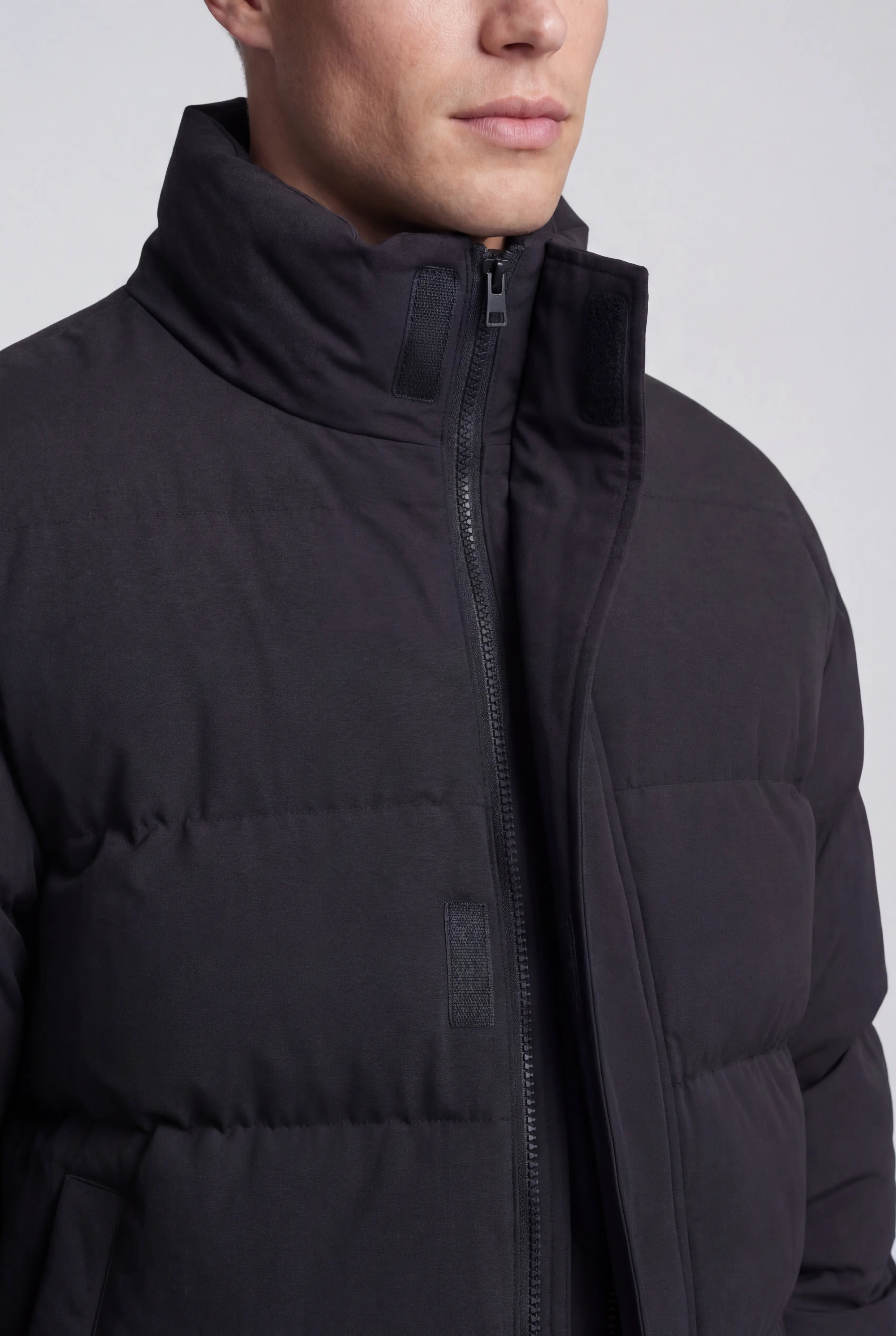 Herre Kort Quiltet Pufferjakke – Sort – Oversized Pasform