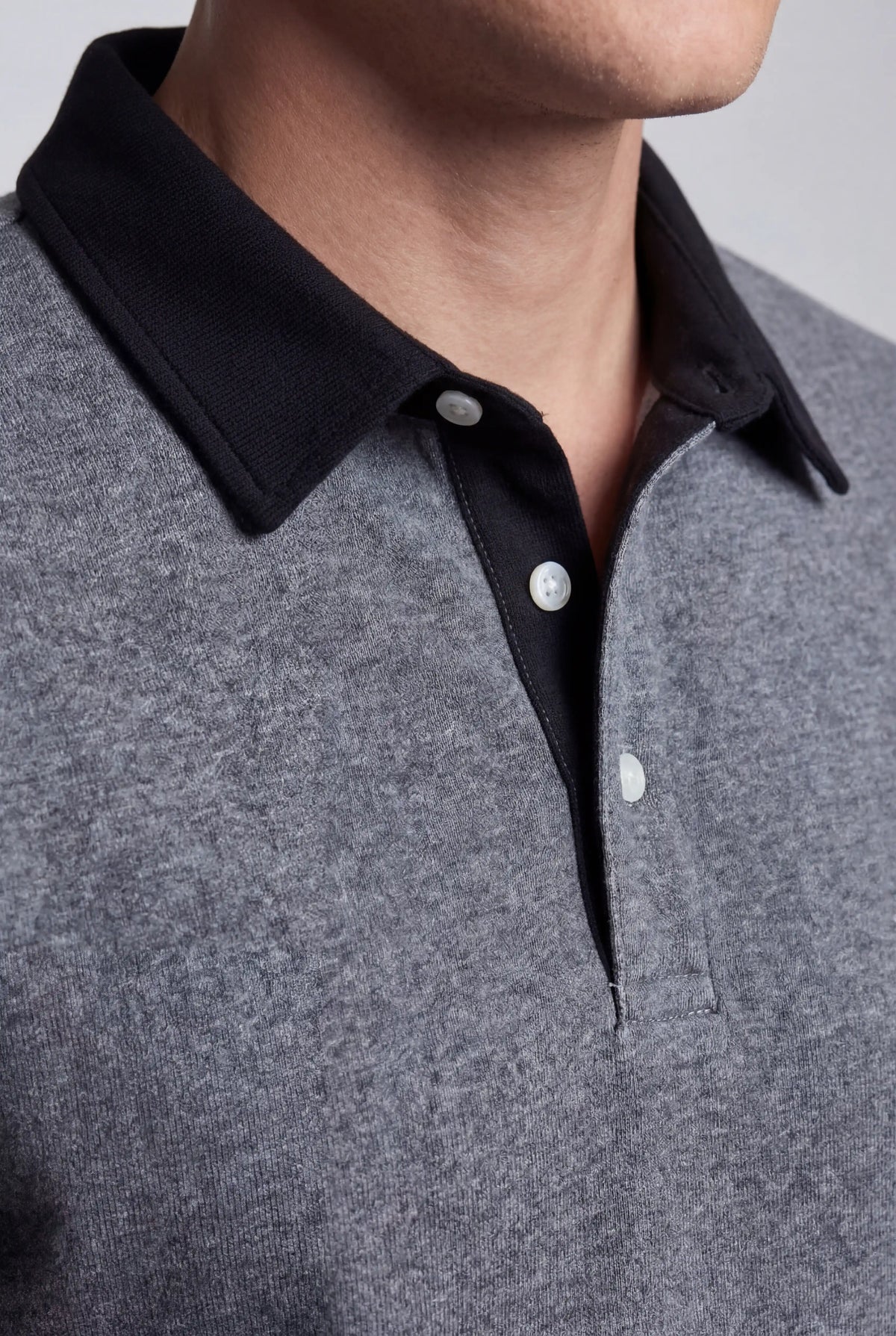 Herre Sweatshirt med Kontrastkrave og Polokrave - Grå melange - Striktrøje - Valmont Wear