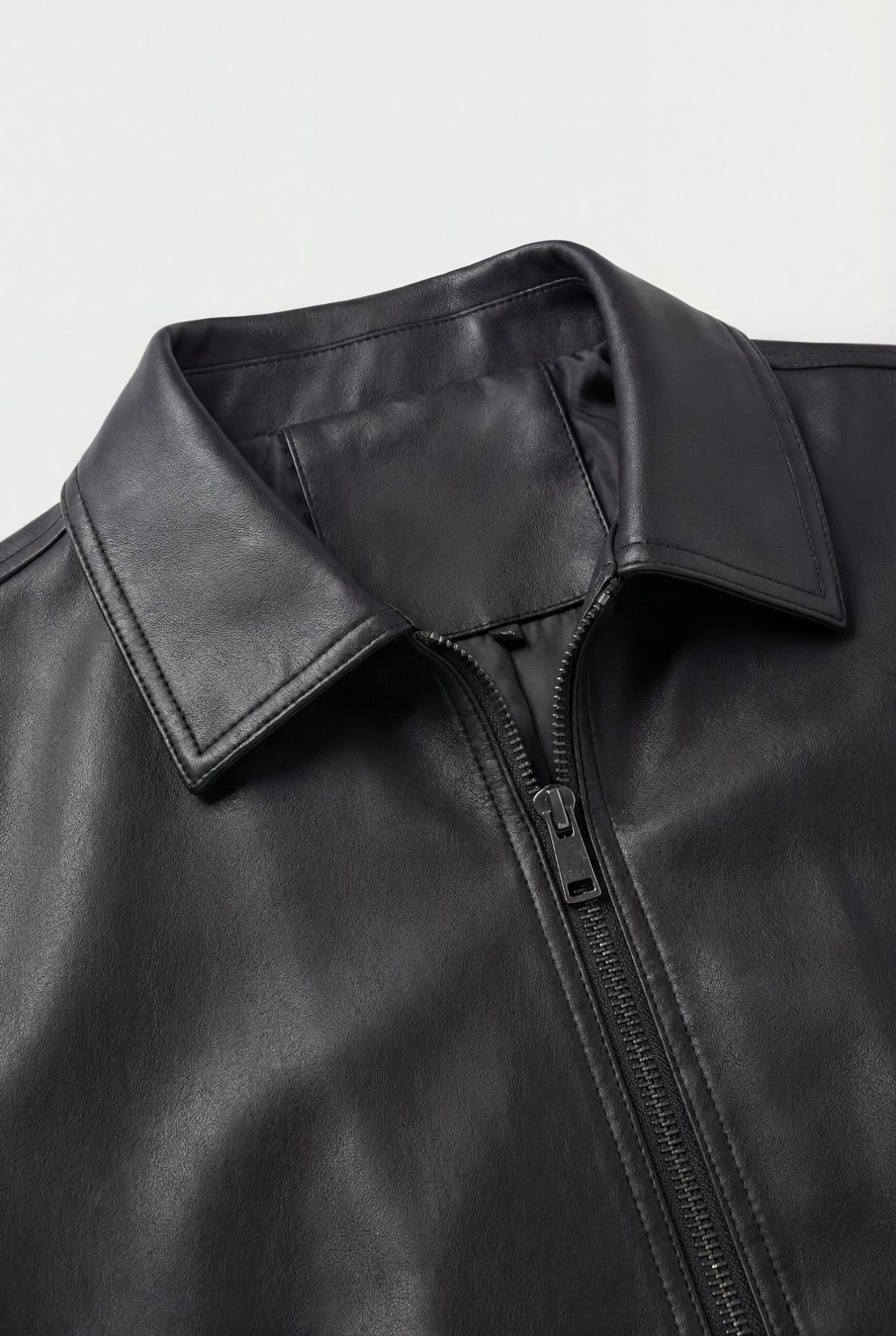 Herrejakke med læderlook og lynlåslukning - Sort - Jakker - Valmont Wear