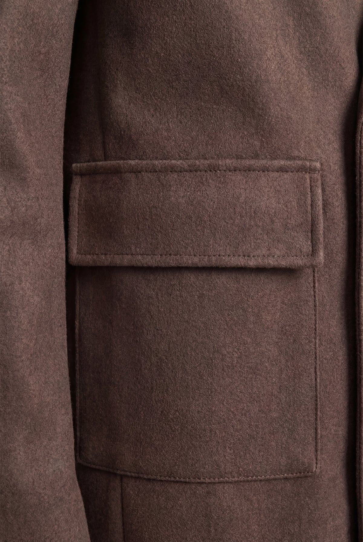 Herre dobbeltbrystet ulden frakke i brun, knælængde - Coat - Valmont Wear