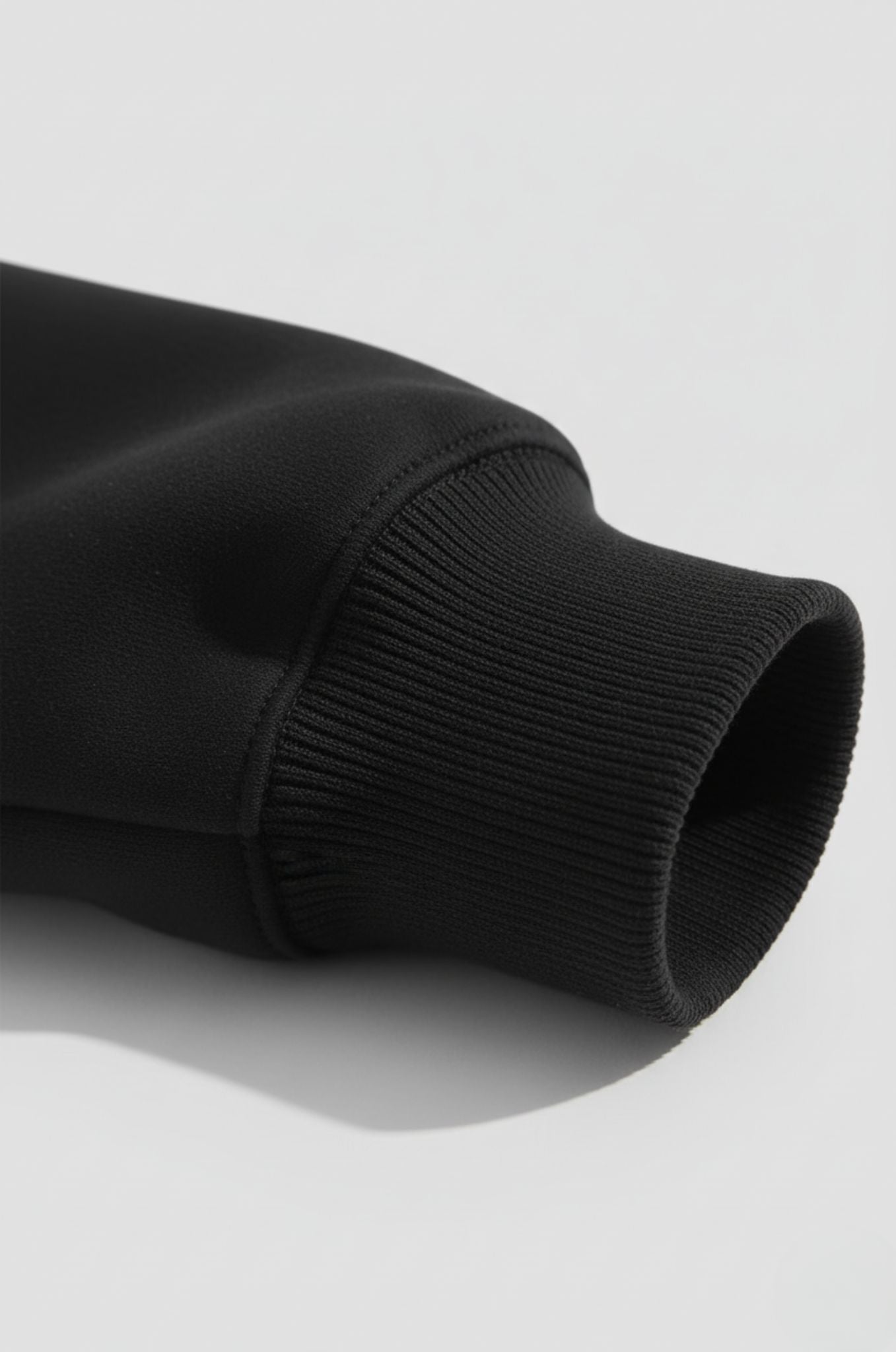 Herre Heavyweight Oversized Rundhalset Striktrøje – Sort - - Sweater - Valmont Wear