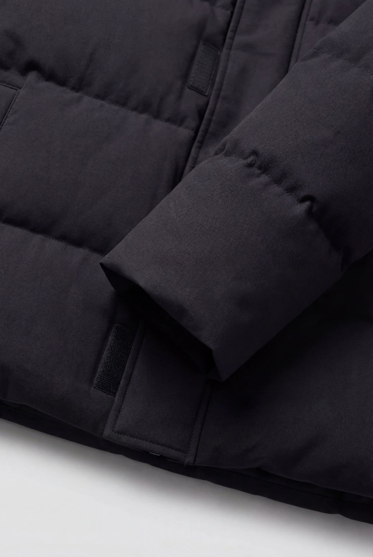 Herre Kort Quiltet Pufferjakke - Sort - Oversized Pasform - Jakker - Valmont Wear