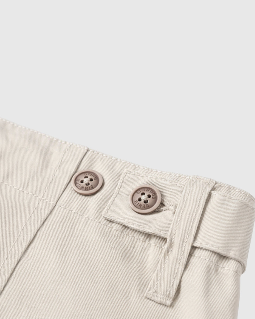 Herre Chinos i Sandy Beige – Løs Pasform - - Chinos - Valmont Wear