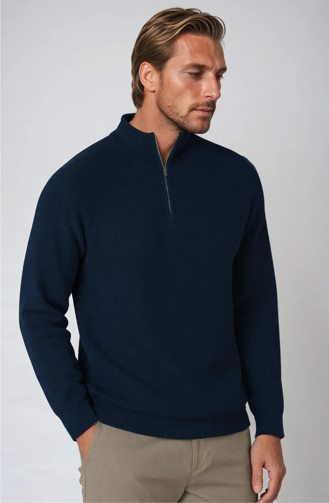 Herre Half-Zip Striktrøje med Ståkrave – Kongeblå - - Striktrøje - Valmont Wear