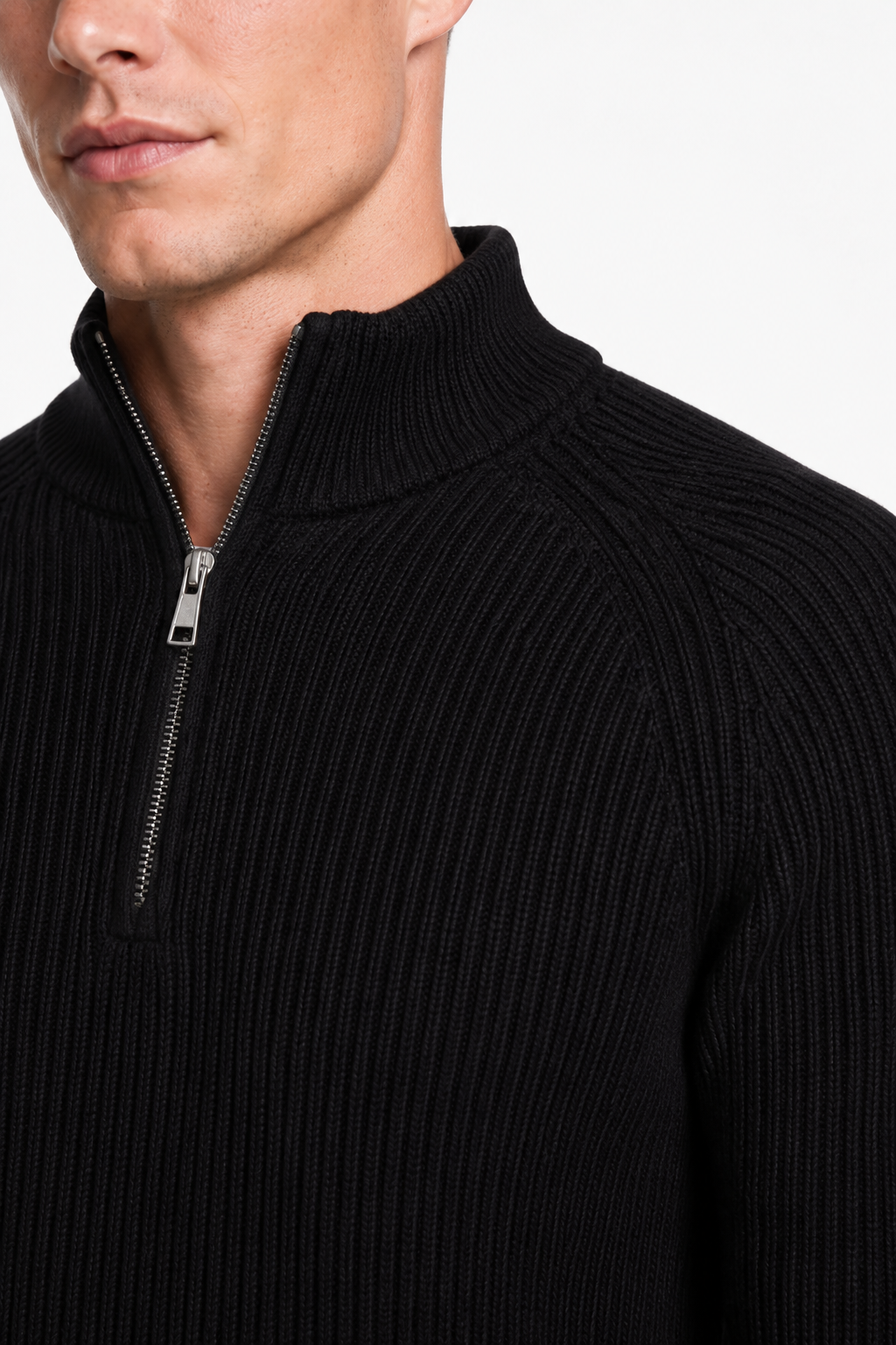 Striktrøje til mænd med halv lynlås og ståhals i sort strik - - Sweatre - Valmont Wear
