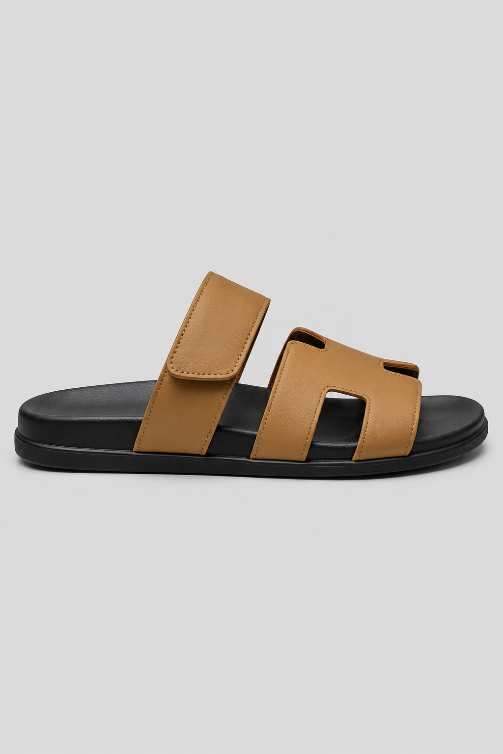 Herresandaler i Brun Læder - H-Cut Slip-On Design til Mænd - - Sko - Valmont Wear
