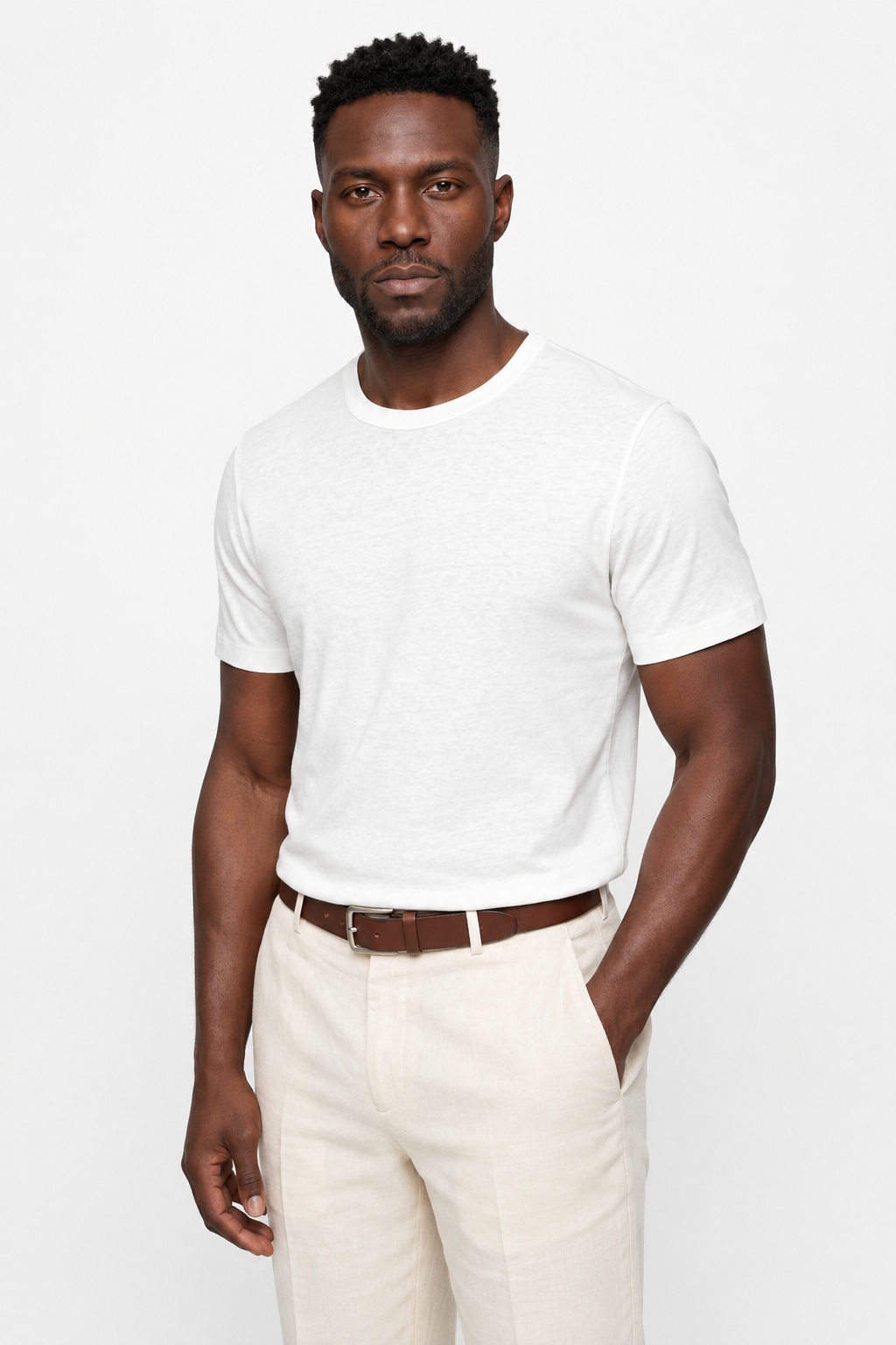 Hvid Slim Fit T-shirt til Mænd i Blød Bomuld – Komfortabel & Stilfuld - - Herre T-shirts - Valmont Wear