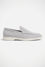 Miesten loaferit vaaleanharmaat – penny loafers, mokkanahka, slip-on