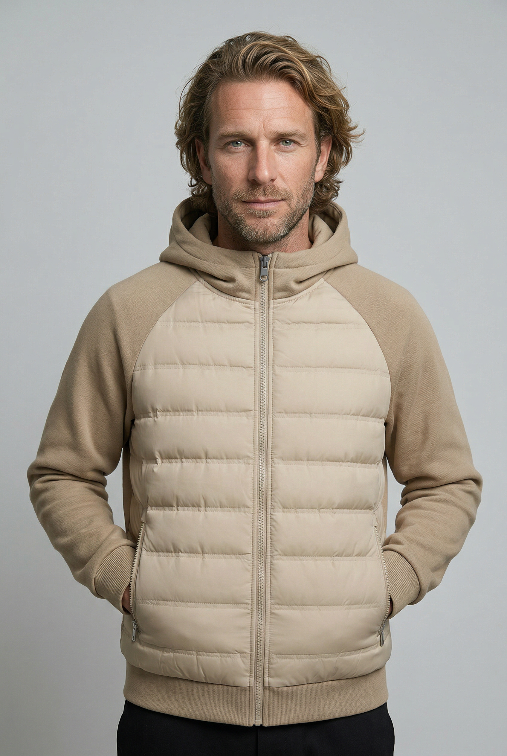 Løs pasform hættejakke med dun - Khaki Beige - Jakker - Valmont Wear