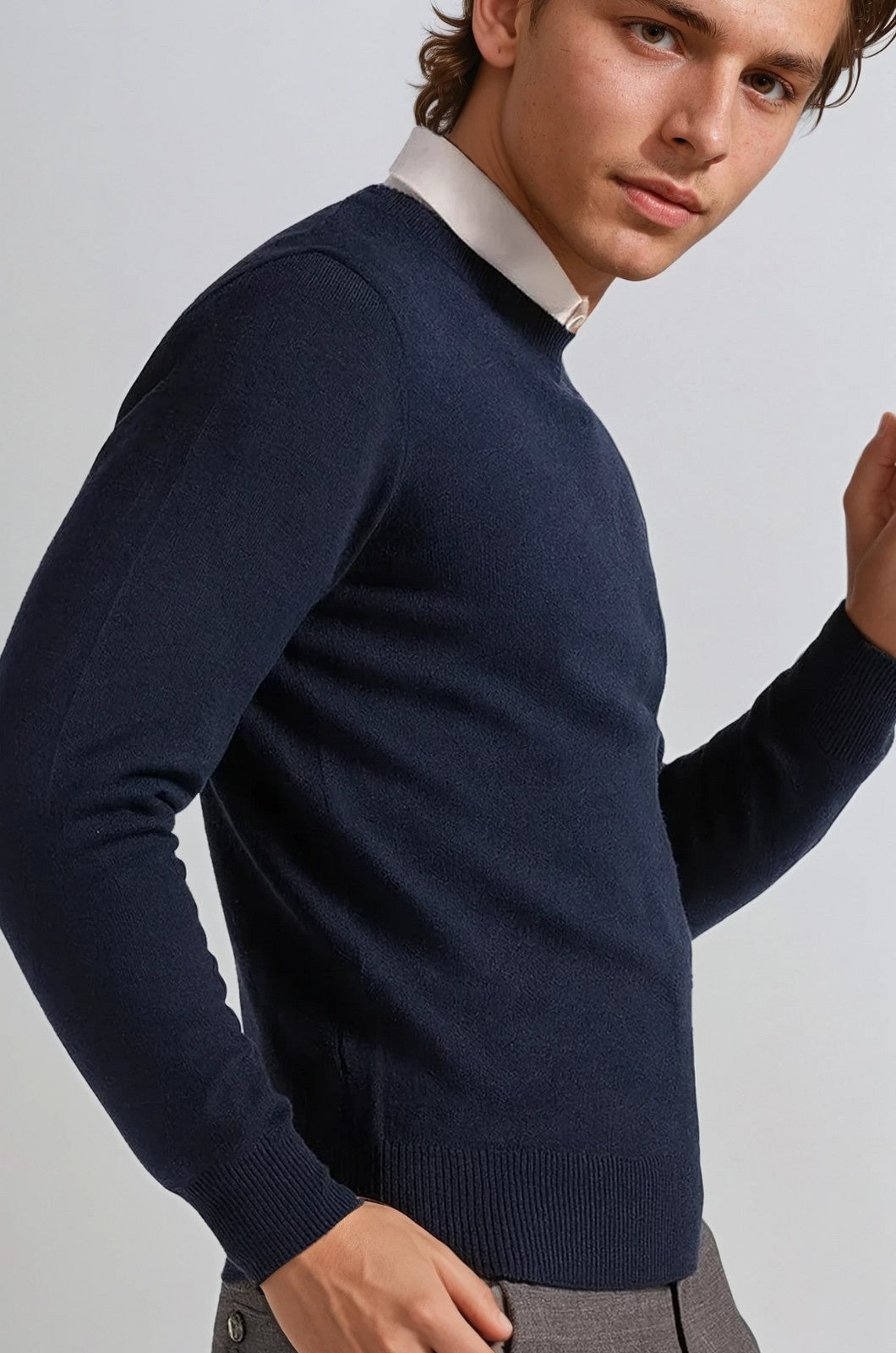 Herre Klassisk Crew Neck Pullover Sweater – Ensfarvet, Ribdetaljer, Casual Fit – Navy - - Sweater - Valmont Wear