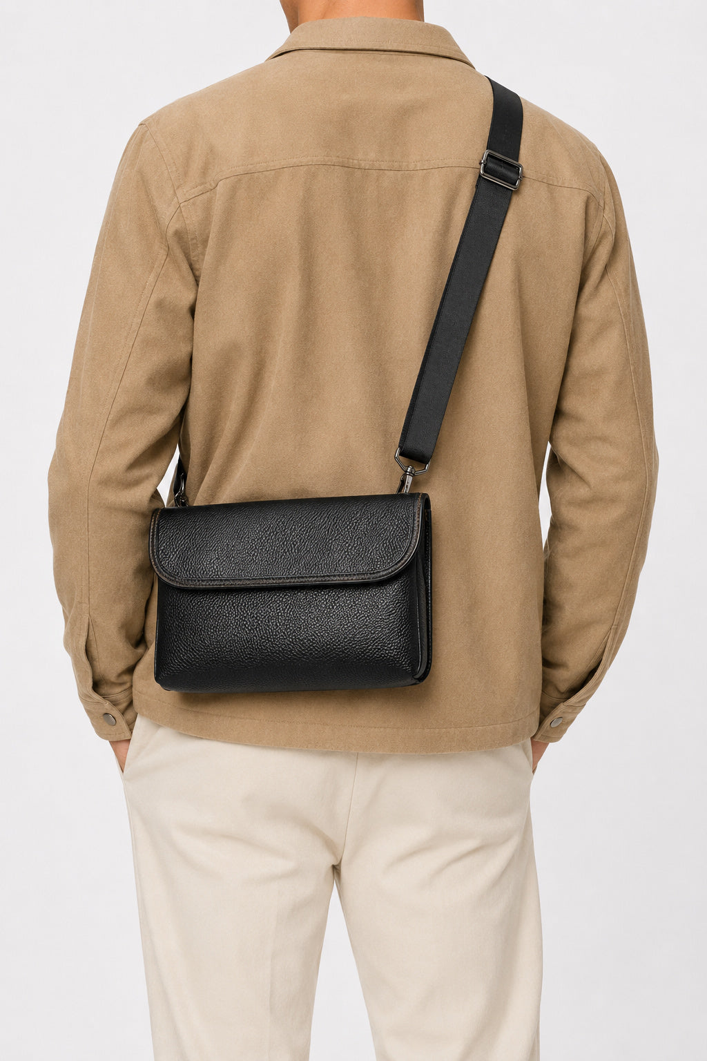Sort crossbody-taske til mænd med justerbar rem - - Taske - Valmont Wear