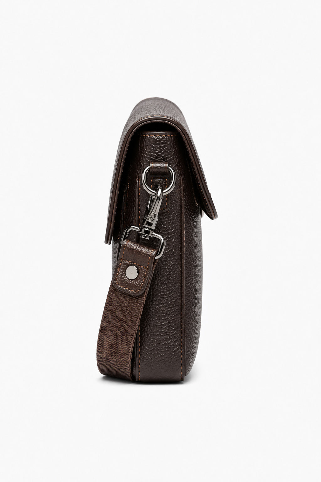 Brun crossbody-taske til mænd med justerbar rem - - Taske - Valmont Wear