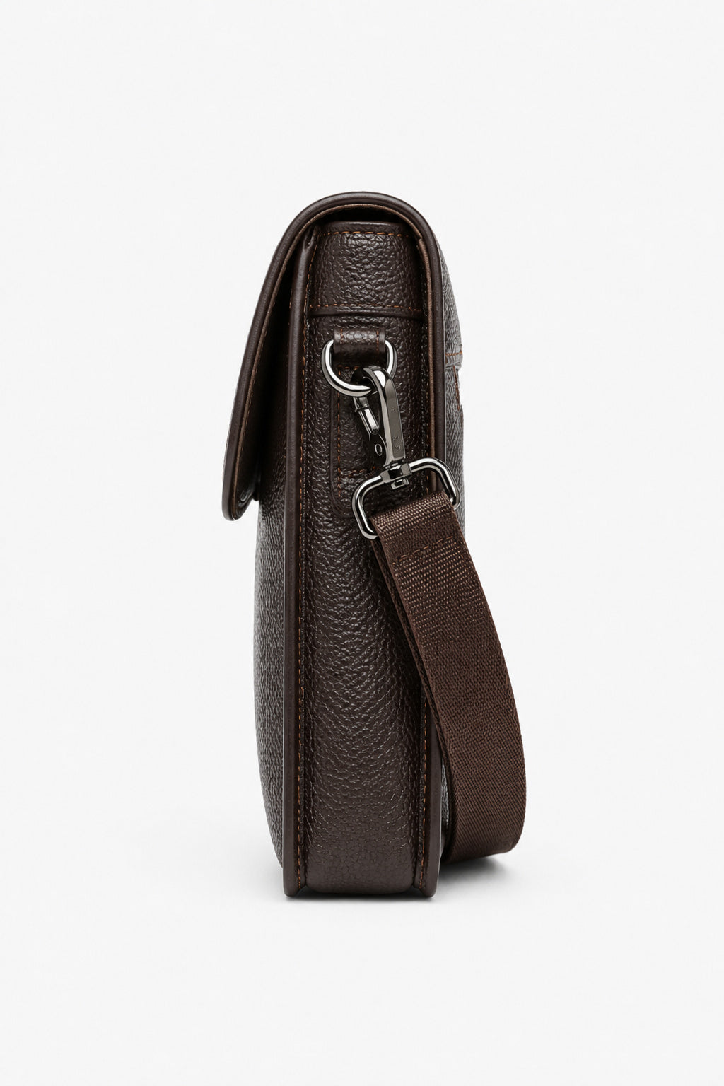 Brun crossbody-taske til mænd med justerbar rem - - Taske - Valmont Wear