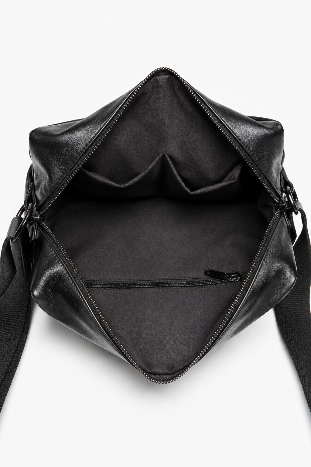 Sort Crossbody-taske til Herre – Justerbar Skulderrem og Indvendige Lommer
