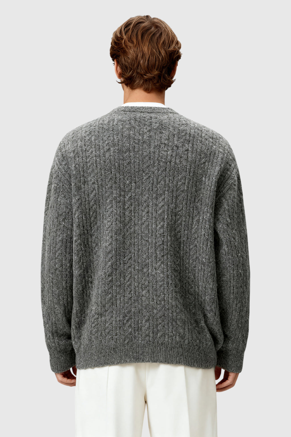 Herrestrik – Kabelstrikket Sweater med Lille V-Hals – Taikoo Gray