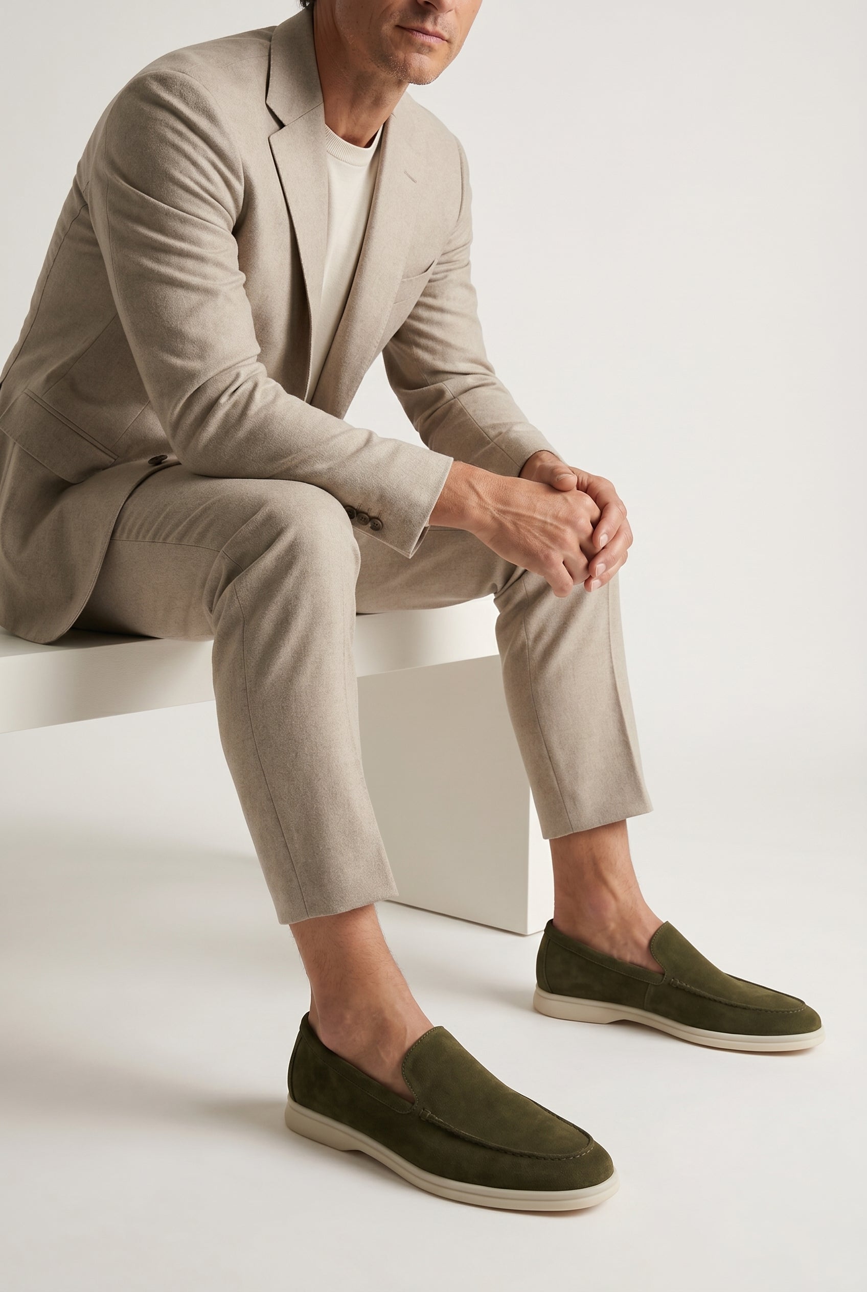 Oliven Penny Loafer - frame 2