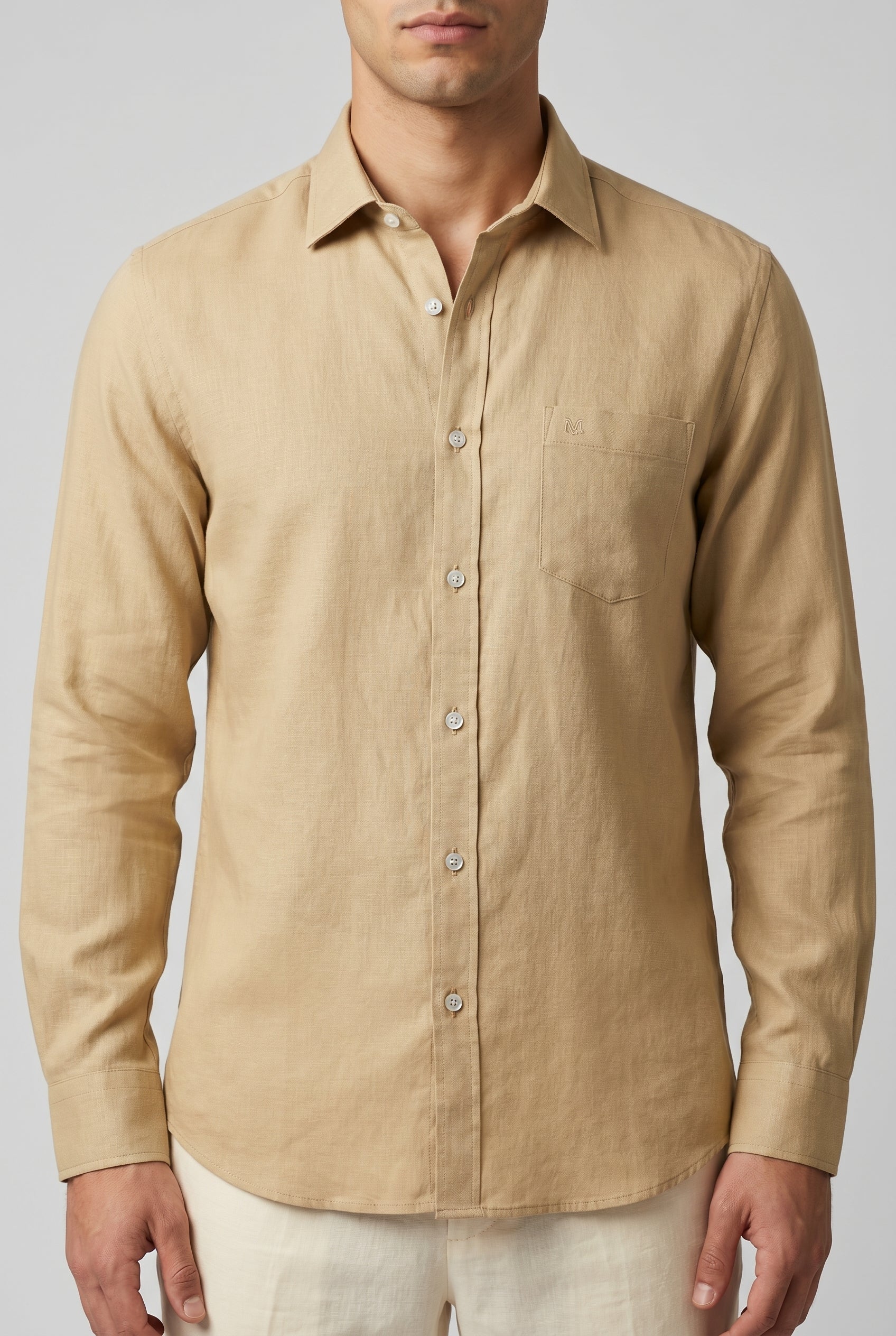 Sand linnen skjorte hero - garment dominant torso