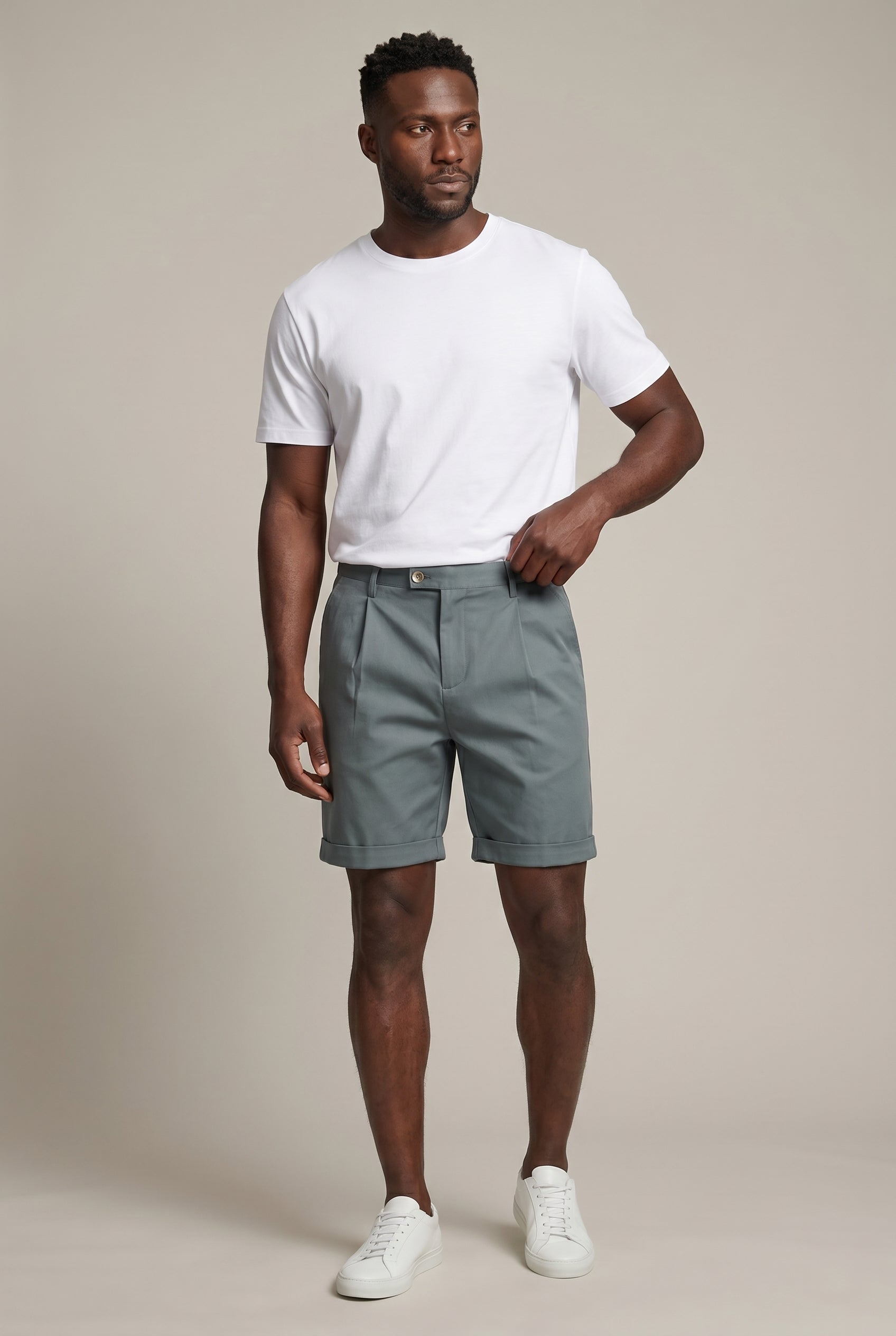Valmont Wear skifergrå hør shorts model hero