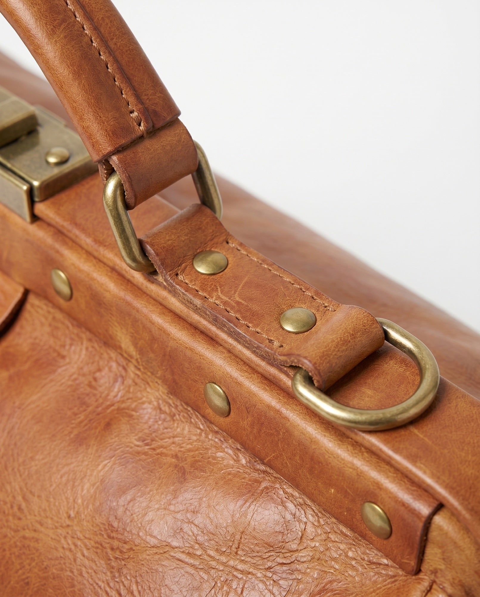 Vintage Leather Doctor Bag Duffel for Men - Natural Tan Doctor-Style