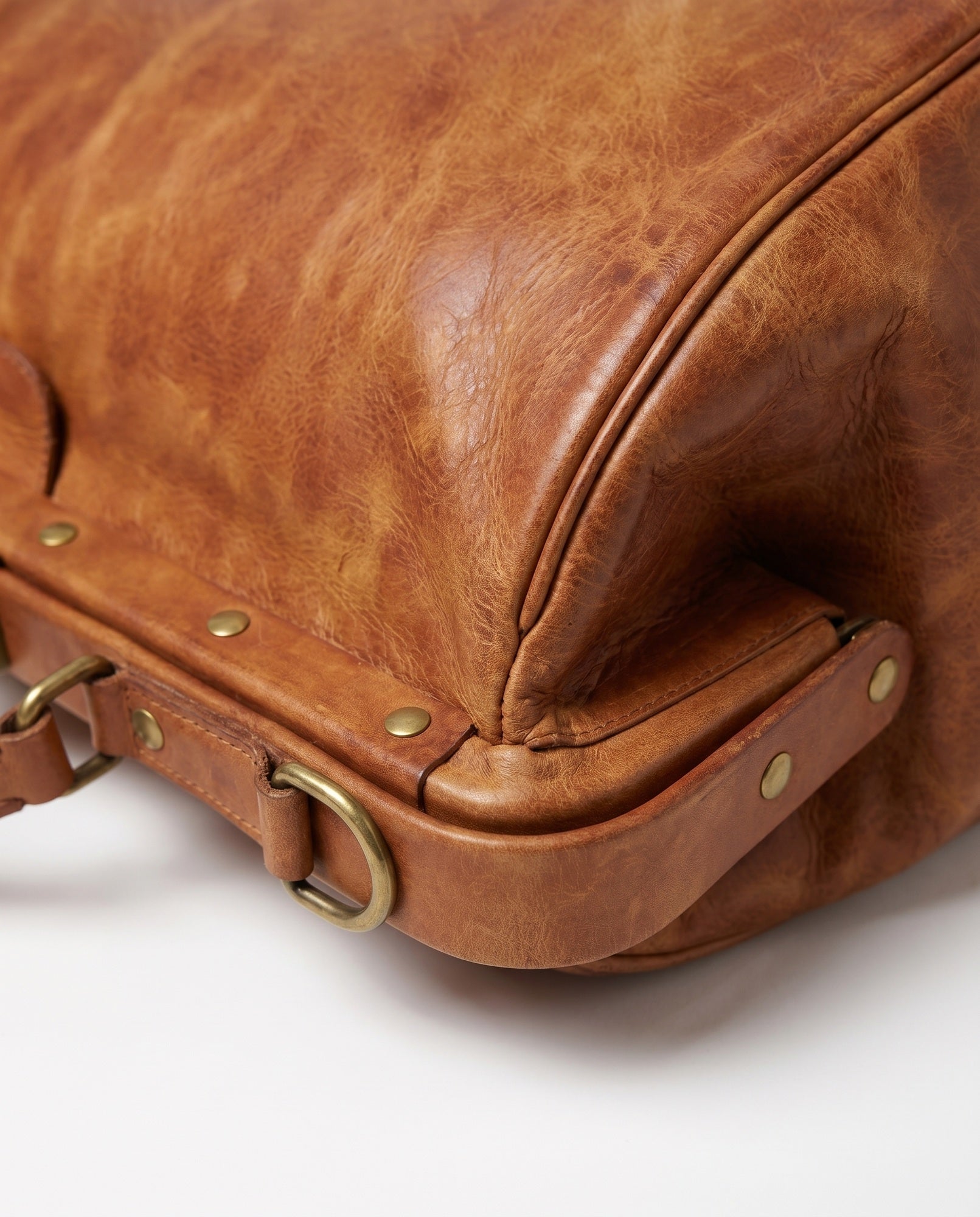 Vintage Leather Doctor Bag Duffel for Men - Natural Tan Doctor-Style