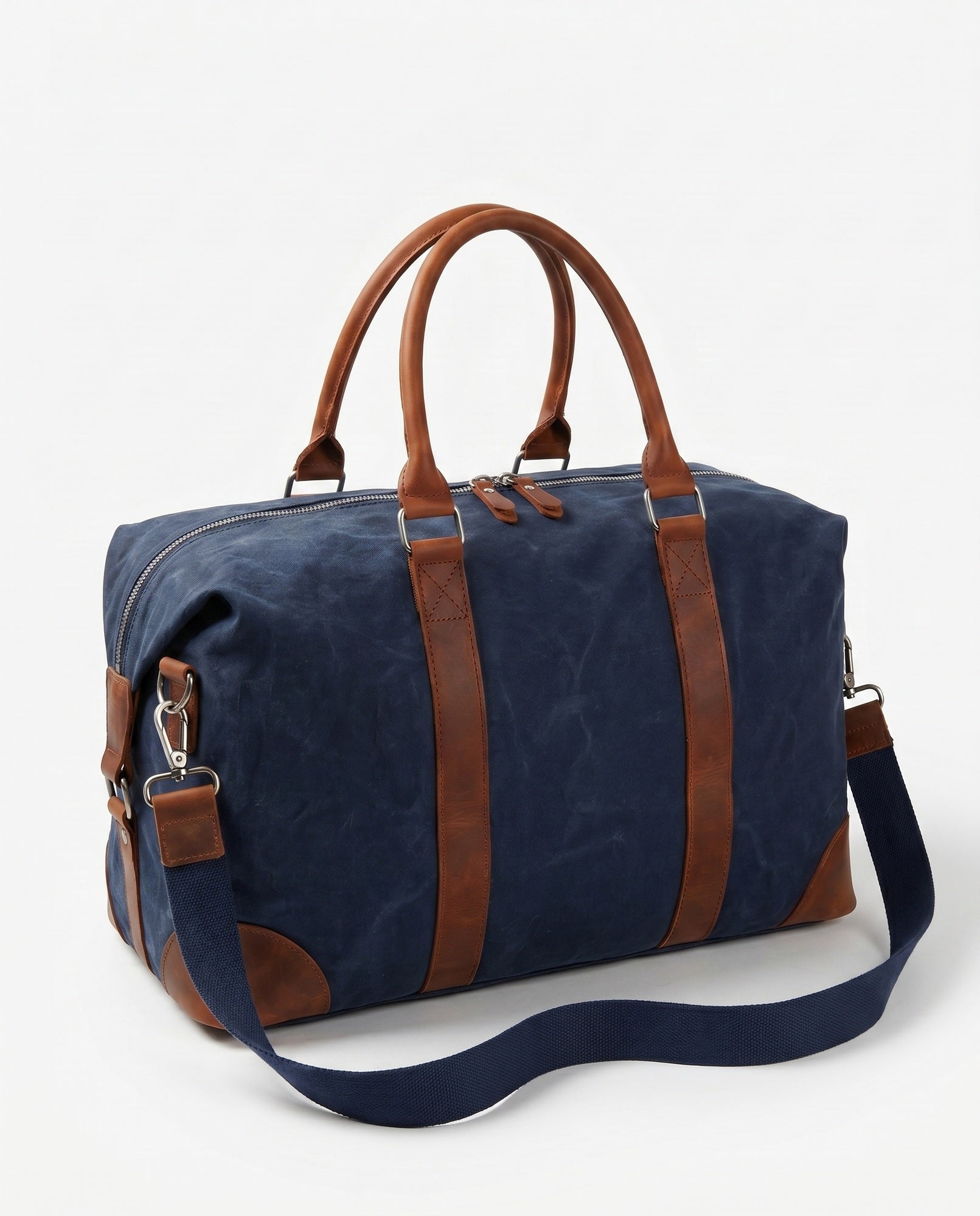 Vokset Canvas Sportstaske til Mænd - Marineblå med Cognac Læder - - Taske - Valmont Wear