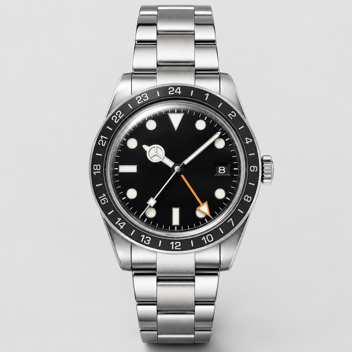 Reloj GMT de Hombre – Esfera Negra, Bisel 24 Horas, Cristal Abombado, Buzo 200m, Acero Inox